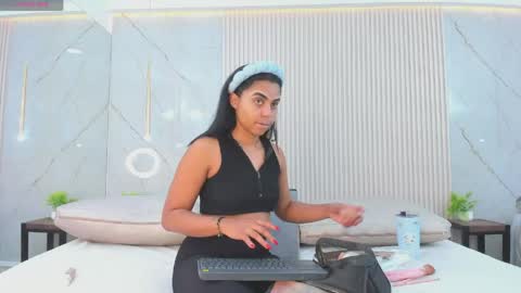 Snapshot of eva_lain chatting on 22, 4, 2026 Eva online show from 22, 4, 2026