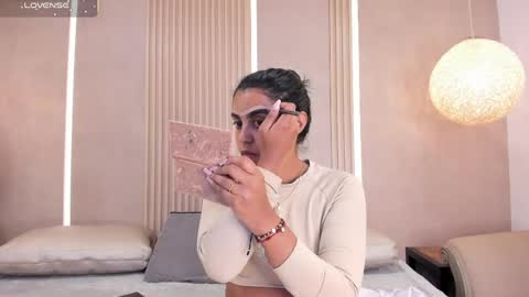 Snapshot of eva_lain chatting on 8, 5, 2026 Eva online show from 8, 5, 2026