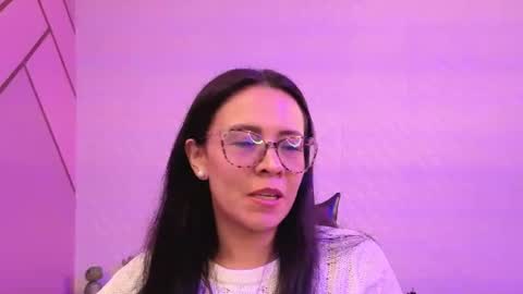 Eva  online show from 18, 6, 2026