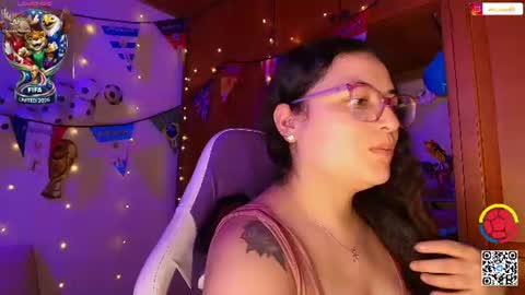 Eva  online show from 22, 6, 2026