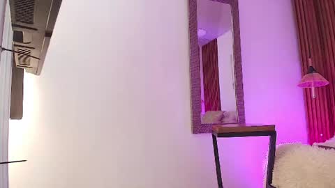 EVA GODDESS  online show from 18, 6, 2026