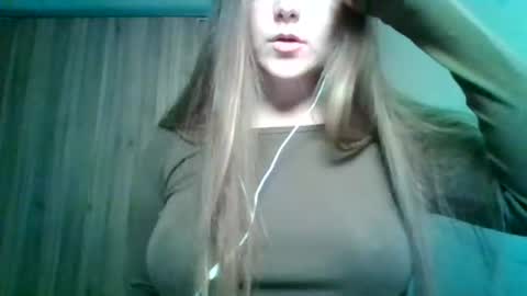 evasapples2026 online show from 19, 6, 2026