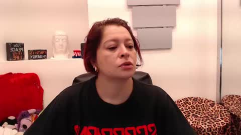Eva Twiss online show from 15, 6, 2026