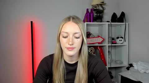 evelynblond online show from 18, 5, 2026
