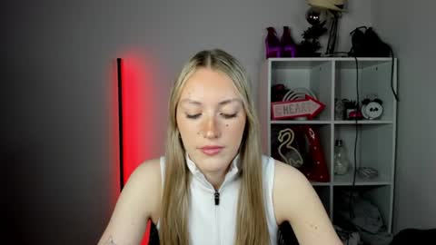 evelynblond online show from 17, 6, 2026