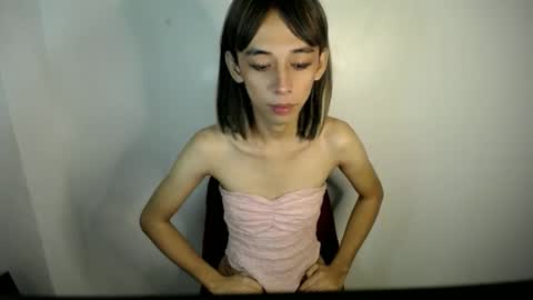 evelynfuck online show from 28, 3, 2026