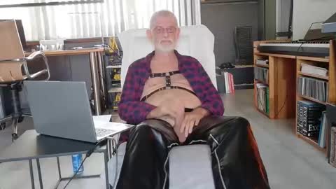 Naaktloper online show from 26, 10, 2025