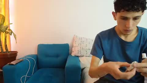 FallGays online show from 6, 7, 2026