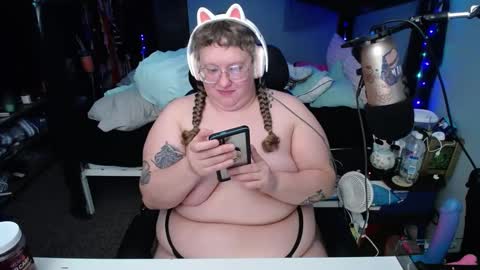FatVeronica online show from 12, 2, 2025