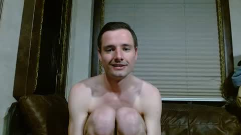 Snapshot of feelingverynaughty chatting on 11, 5, 2026 ask me online show from 11, 5, 2026