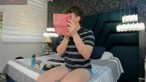 Femboy Max online show from 23, 6, 2026