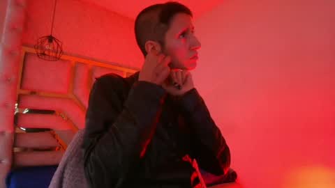   online show from 7, 6, 2026