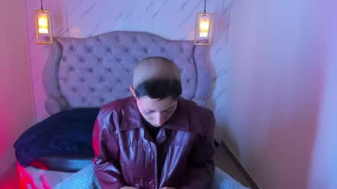   online show from 13, 6, 2026
