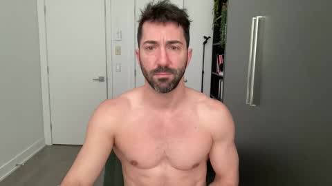 Finn Riley online show from 10, 2, 2026