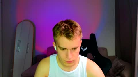 Snapshot of flikyy chatting on 20, 5, 2026 flikyy online show from 20, 5, 2026