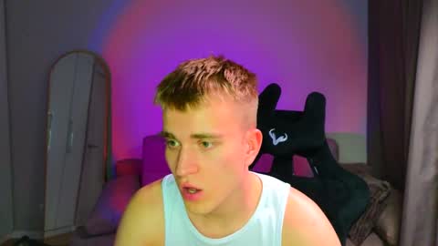 Snapshot of flikyy chatting on 8, 6, 2026 flikyy online show from 8, 6, 2026