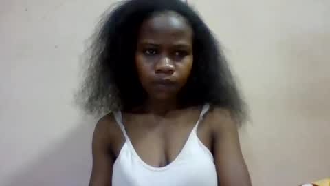 flora48230522373 online show from 25, 5, 2026