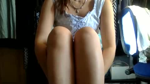 Snapshot of floraexploration chatting on 25, 4, 2026 floraexploration online show from 25, 4, 2026