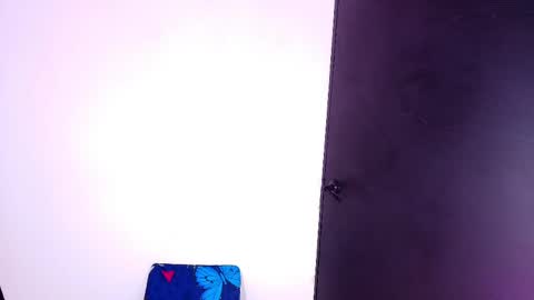 Snapshot of flordecayena_ chatting on 7, 6, 2026 Flordecayena online show from 7, 6, 2026
