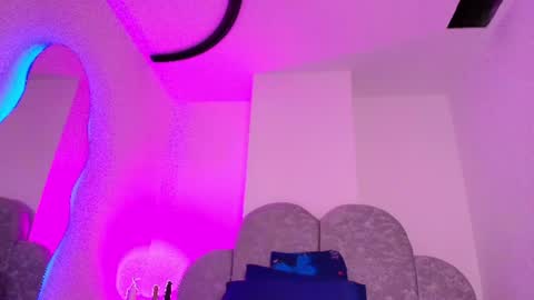 Snapshot of flordecayena_ chatting on 8, 7, 2026 Flordecayena online show from 8, 7, 2026