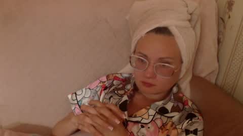 say meow and send tip  online show from 11, 5, 2026