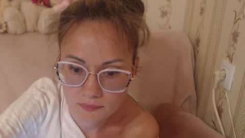say meow and send tip  online show from 21, 6, 2026