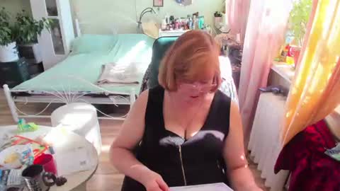 Flowerlower online show from 19, 6, 2026