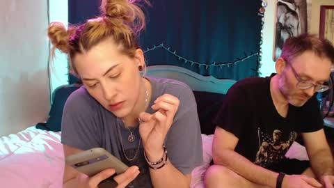 Snapshot of foxymalloryknoxy69 chatting on 22, 5, 2026 Mallory Koxx online show from 22, 5, 2026