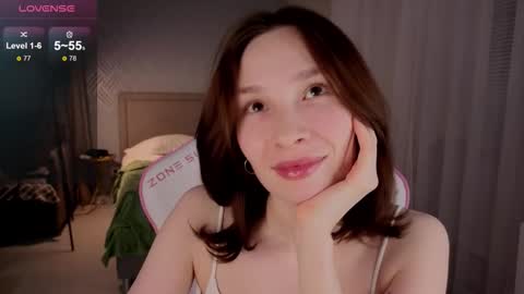Snapshot of foxyoly chatting on 24, 3, 2026 Oly online show from 24, 3, 2026