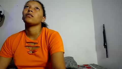 francihot4 online show from 17, 6, 2026