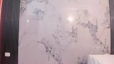 Laura online show from 24, 6, 2026