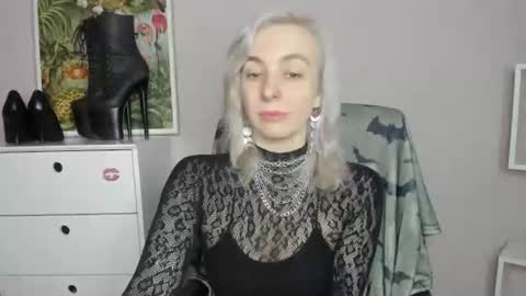 Anne online show from 15, 6, 2026