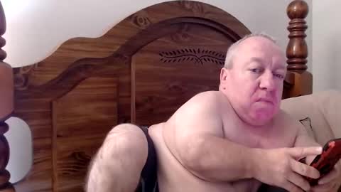 Cute Lil Man online show from 18, 5, 2026