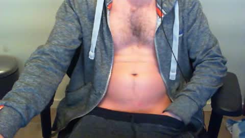 YWhiteNiceMan online show from 19, 4, 2026