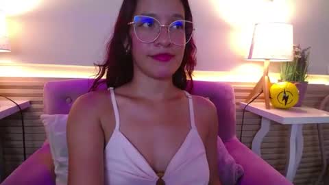 Briana  online show from 16, 6, 2026