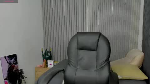 Snapshot of georgesmith_1 chatting on 2, 6, 2026 GEORGE online show from 2, 6, 2026