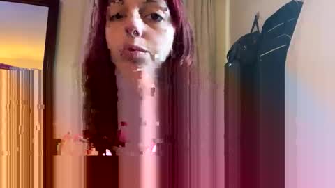 Snapshot of gggpixieprincess99 chatting on 23, 11, 2025 gggpixieprincess99 online show from 23, 11, 2025
