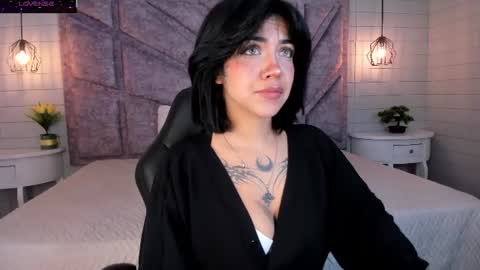 Gia online show from 19, 6, 2026