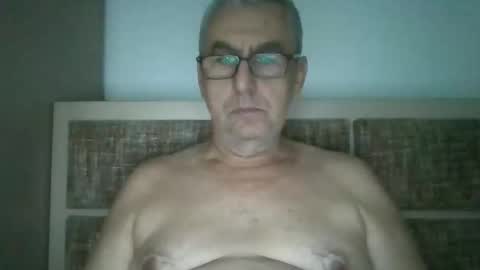 gigi1970 online show from 2, 10, 2025