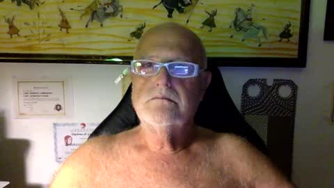 giutomma930394 online show from 31, 5, 2026