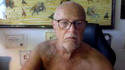 giutomma930394 online show from 21, 6, 2026