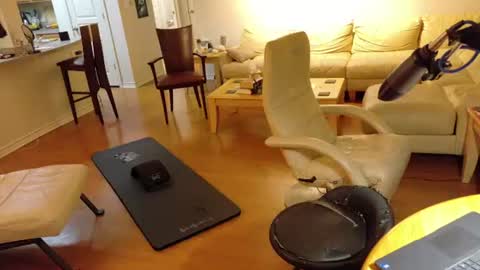 glennbitch online show from 22, 6, 2026