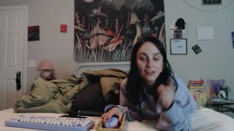 Snapshot of glitterspace chatting on 1, 5, 2026 anna online show from 1, 5, 2026