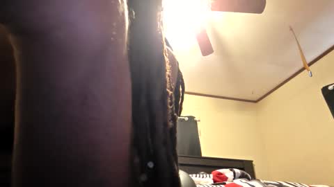 glomightyj online show from 3, 6, 2026