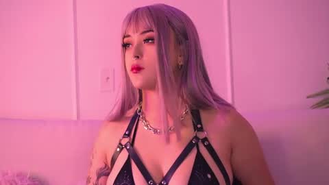 Mimi online show from 10, 6, 2026