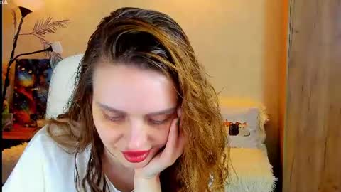 Gloria Wood online show from 19, 6, 2026