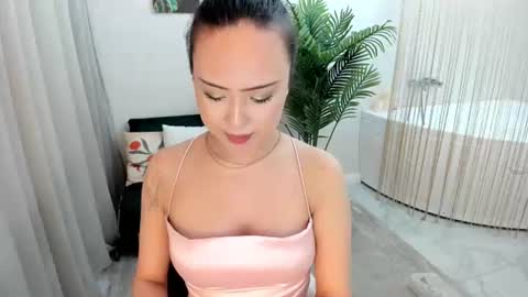 Mila online show from 14, 6, 2026
