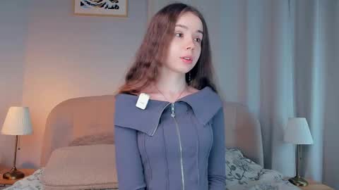 Ann Eliz and Gigi online show from 8, 6, 2026