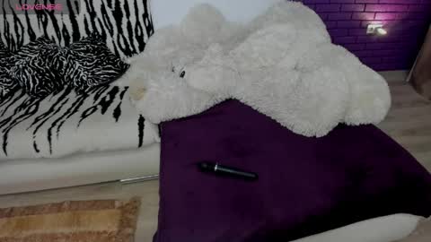 Mia online show from 15, 5, 2026