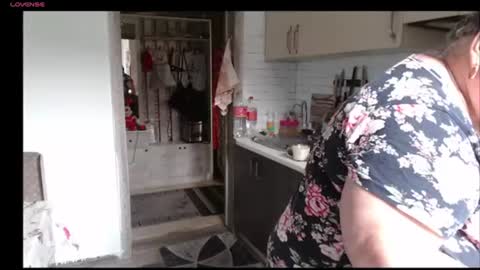 Snapshot of goddess57 chatting on 19, 6, 2026 Goddess online show from 19, 6, 2026